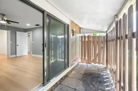 2146 Nova Village Drive Davie FL 33317