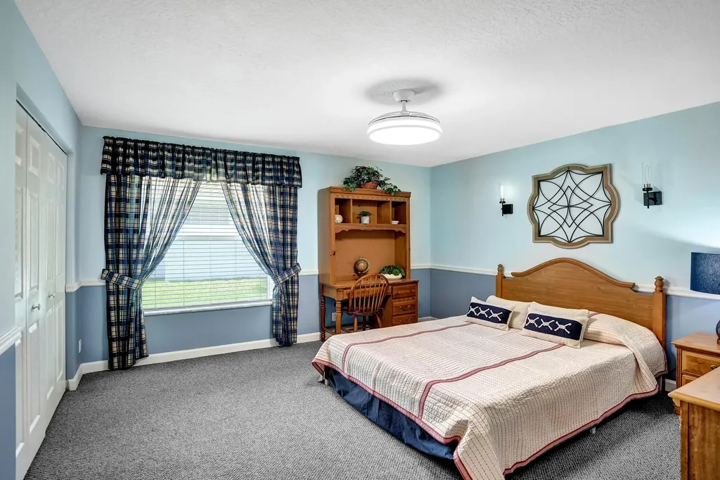 1756 NW 124th Way Coral Springs FL 33071
