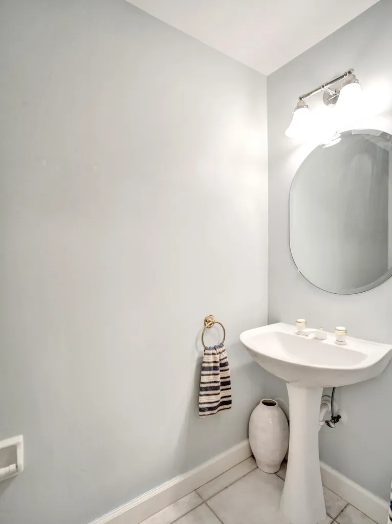 1756 NW 124th Way Coral Springs FL 33071