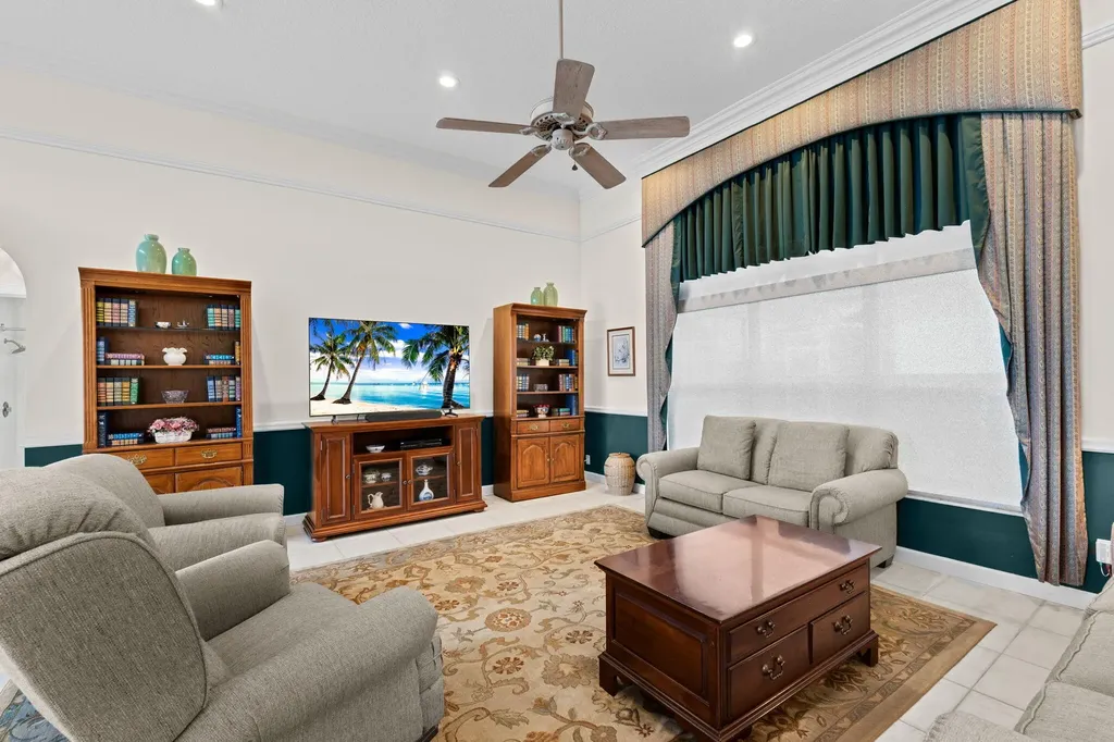 1756 NW 124th Way Coral Springs FL 33071