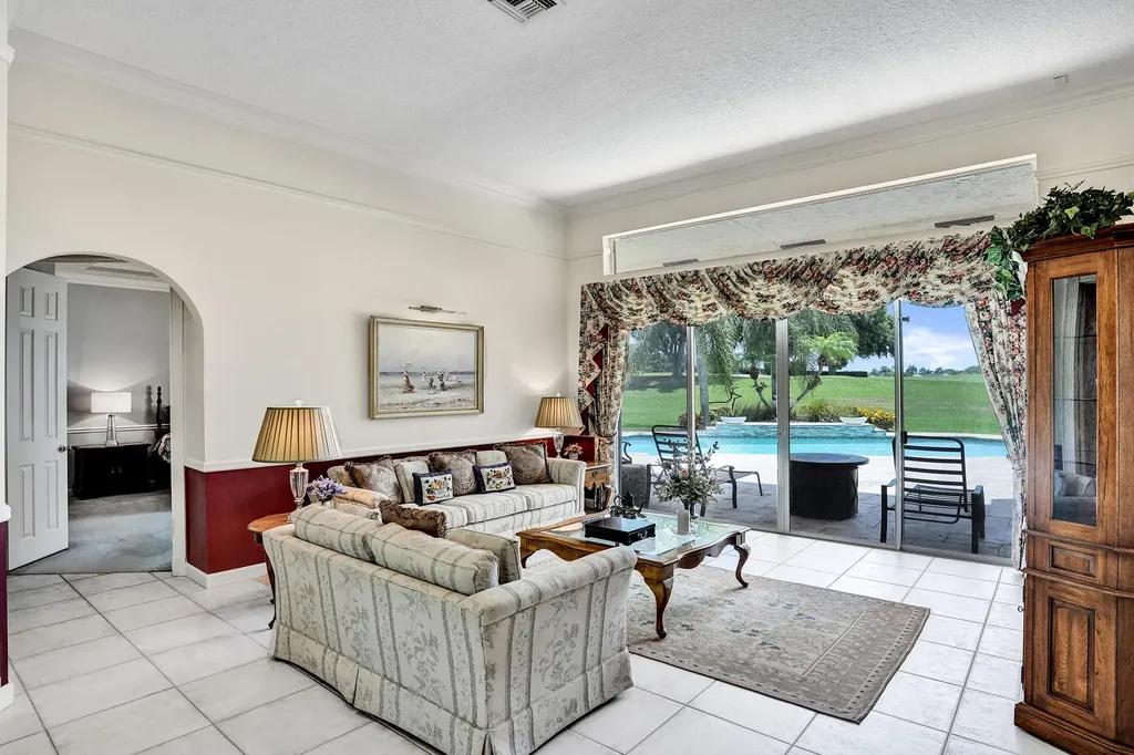 1756 NW 124th Way Coral Springs FL 33071