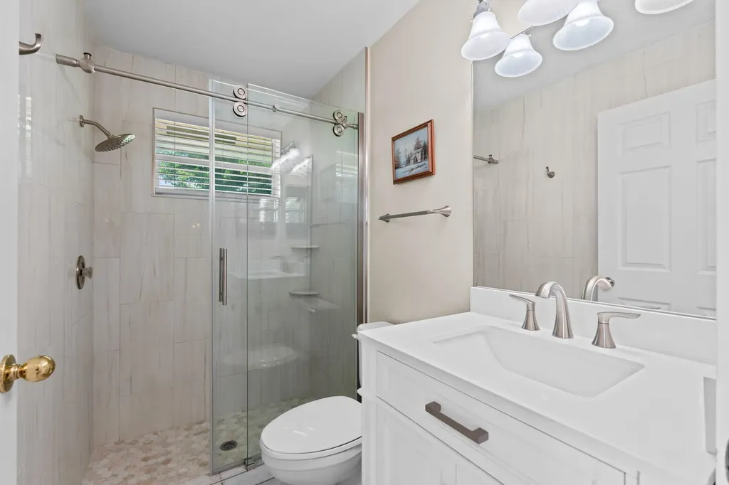 1756 NW 124th Way Coral Springs FL 33071