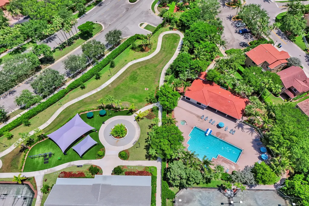 1756 NW 124th Way Coral Springs FL 33071
