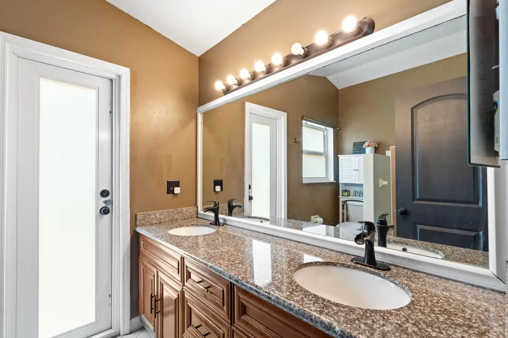 2696 NW 94th Avenue Coral Springs FL 33065