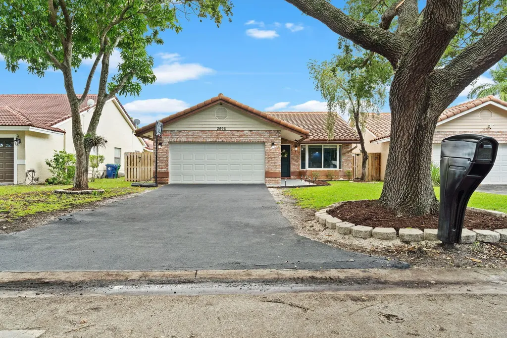 2696 NW 94th Avenue Coral Springs FL 33065