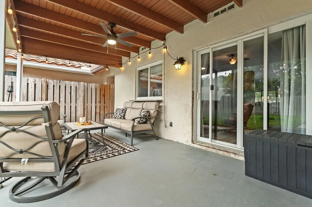 2696 NW 94th Avenue Coral Springs FL 33065