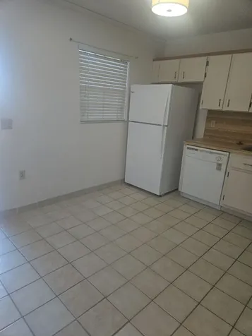 200 Berkley Road Hollywood FL 33024