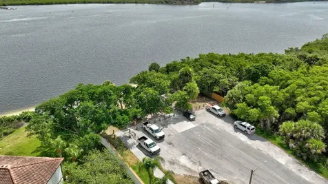 6101 SE Landing Way Stuart FL 34997
