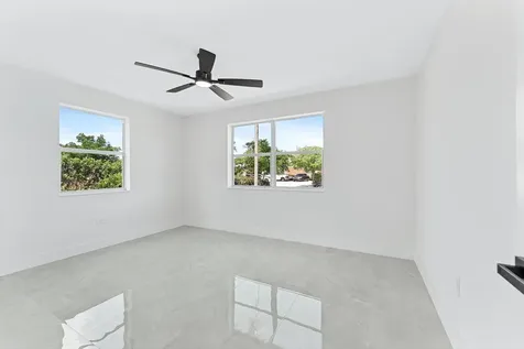 824 S F Street Lake Worth FL 33460