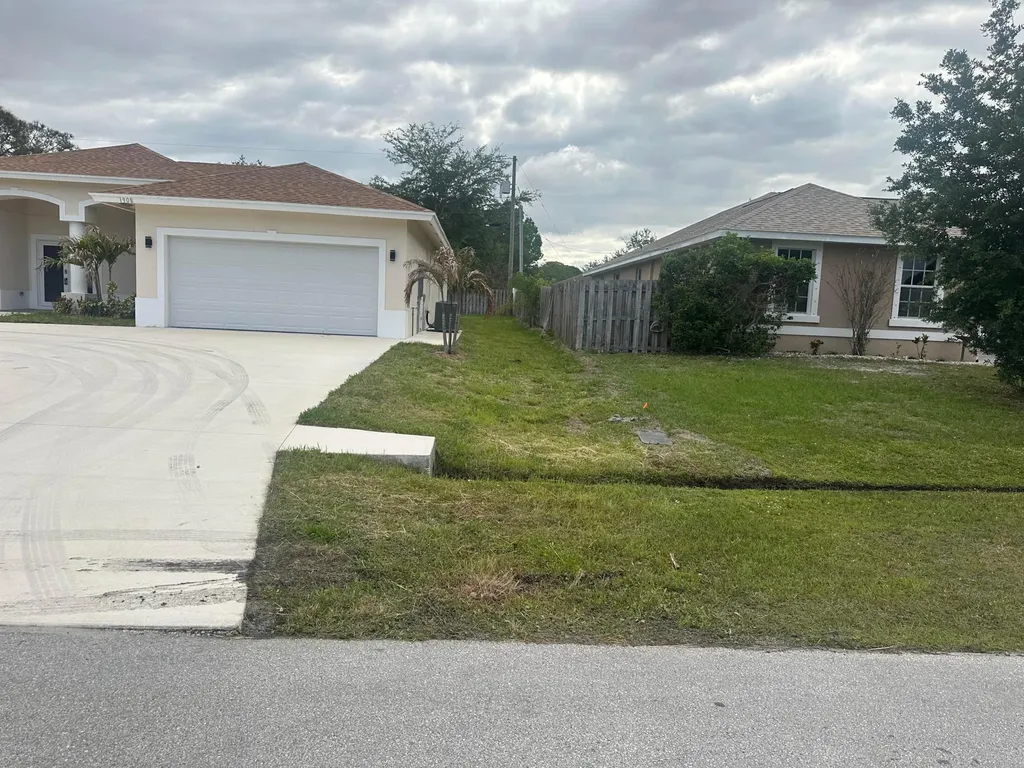 1908 SW Americana Street Port St Lucie FL 34953