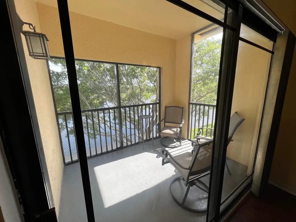 2814 Grande Parkway Palm Beach Gardens FL 33410