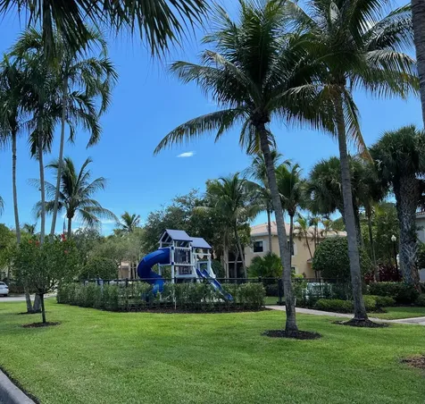 2814 Grande Parkway Palm Beach Gardens FL 33410