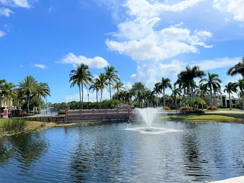 2814 Grande Parkway Palm Beach Gardens FL 33410