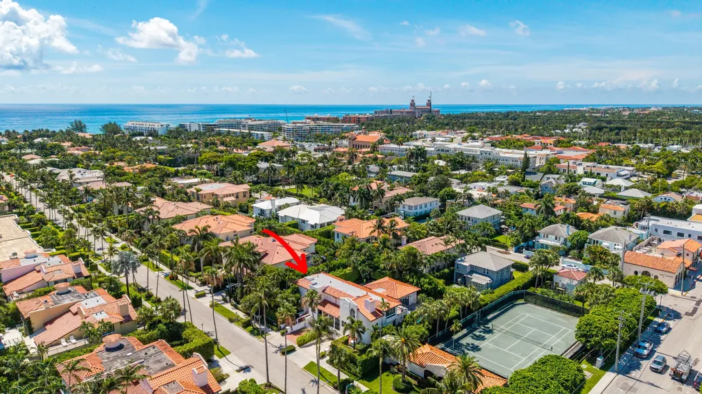 260 Everglade Avenue Palm Beach FL 33480