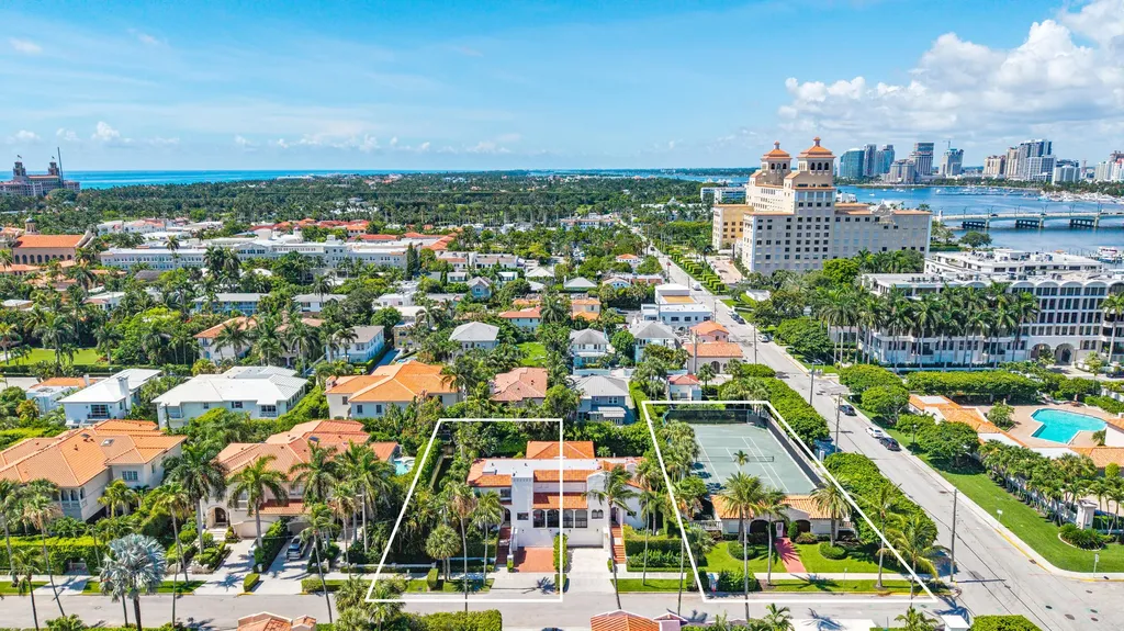 260 Everglade Avenue Palm Beach FL 33480