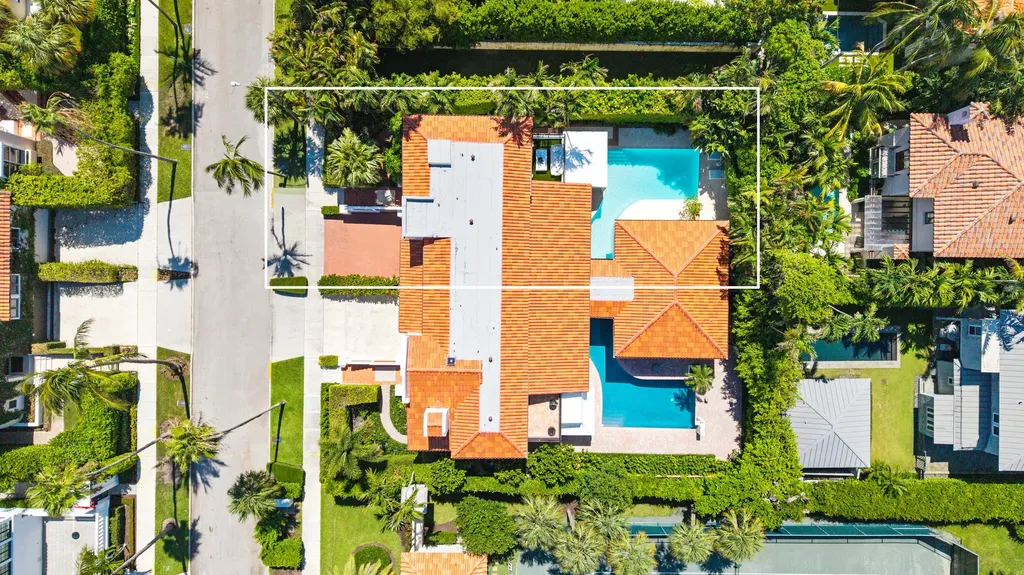 260 Everglade Avenue Palm Beach FL 33480