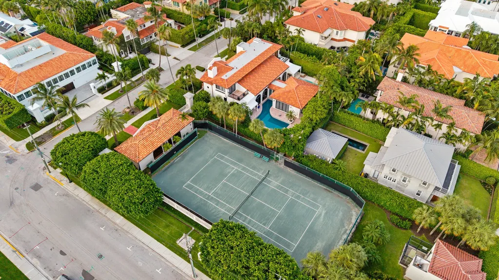 260 Everglade Avenue Palm Beach FL 33480