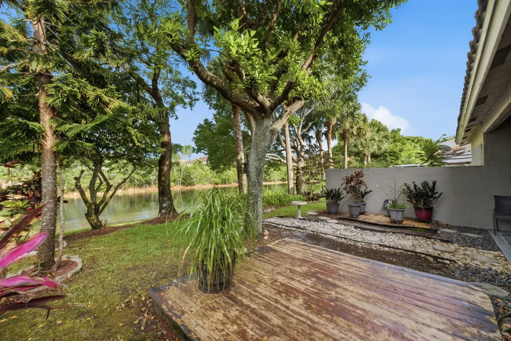 5673 NW 117th Avenue Coral Springs FL 33076
