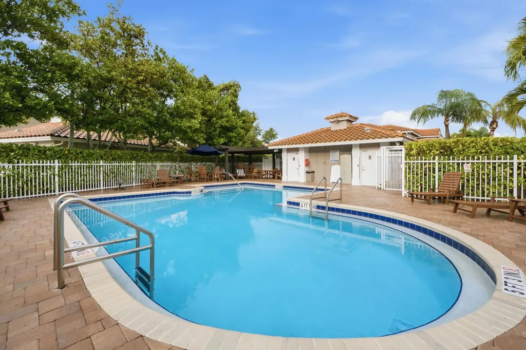5673 NW 117th Avenue Coral Springs FL 33076