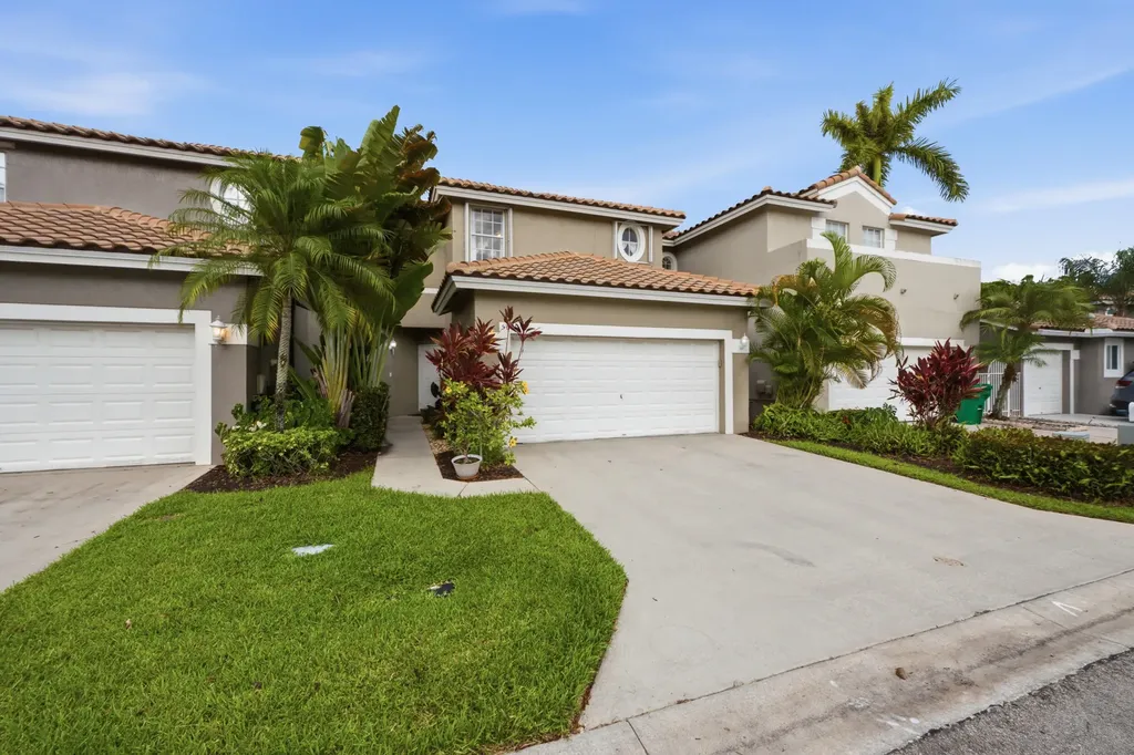 5673 NW 117th Avenue Coral Springs FL 33076