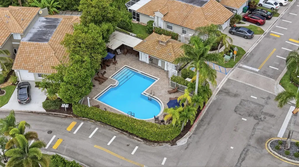 5673 NW 117th Avenue Coral Springs FL 33076