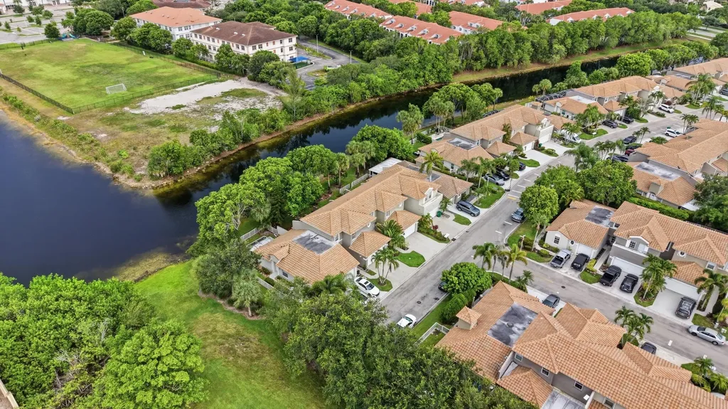 5673 NW 117th Avenue Coral Springs FL 33076