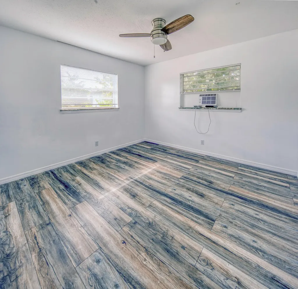 216 S Ocean Breeze Lake Worth Beach FL 33460