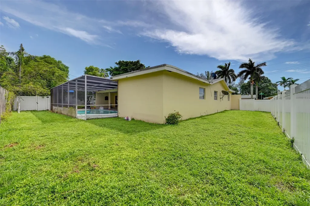 7211 NW 21st Street Sunrise FL 33313