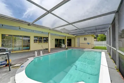 7211 NW 21st Street Sunrise FL 33313