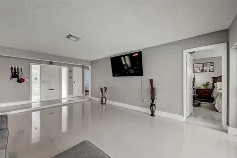 7211 NW 21st Street Sunrise FL 33313