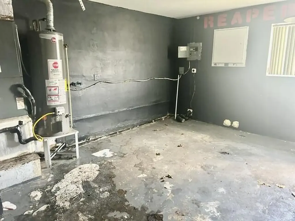 2400 NW 85th Avenue Sunrise FL 33322