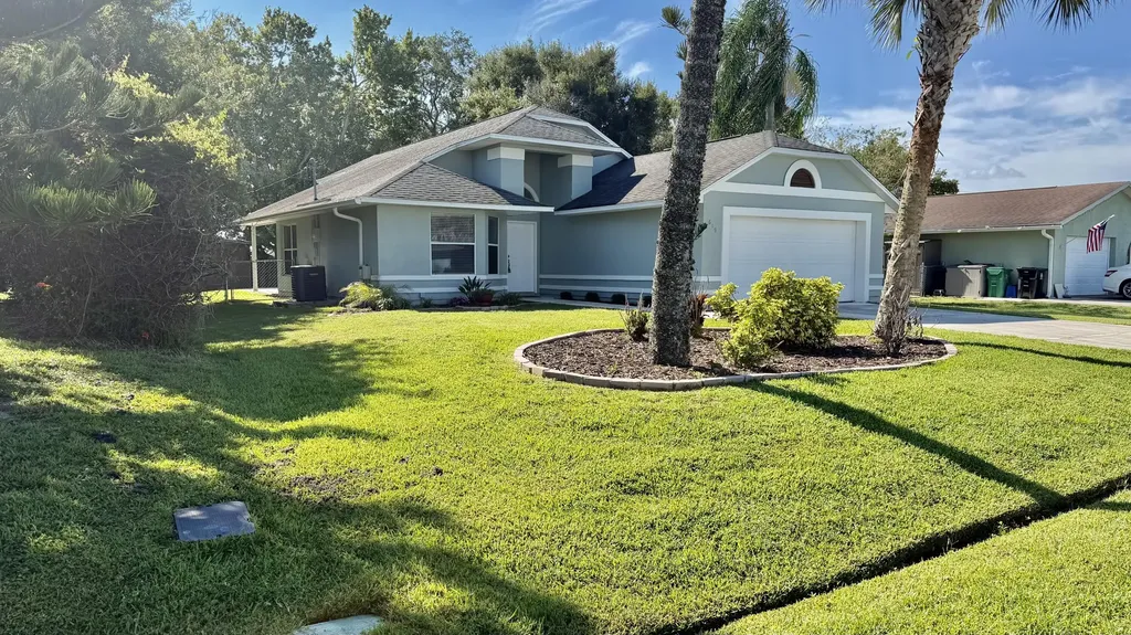 619 SE Forgal Street Port St Lucie FL 34983