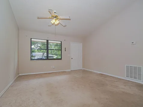 8745 24th Street Vero Beach FL 32966