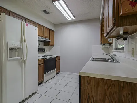 8745 24th Street Vero Beach FL 32966