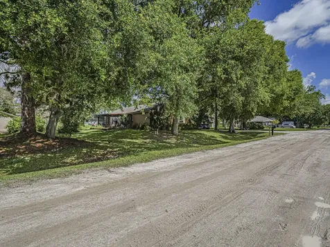 8745 24th Street Vero Beach FL 32966