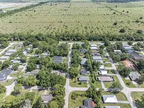 8745 24th Street Vero Beach FL 32966