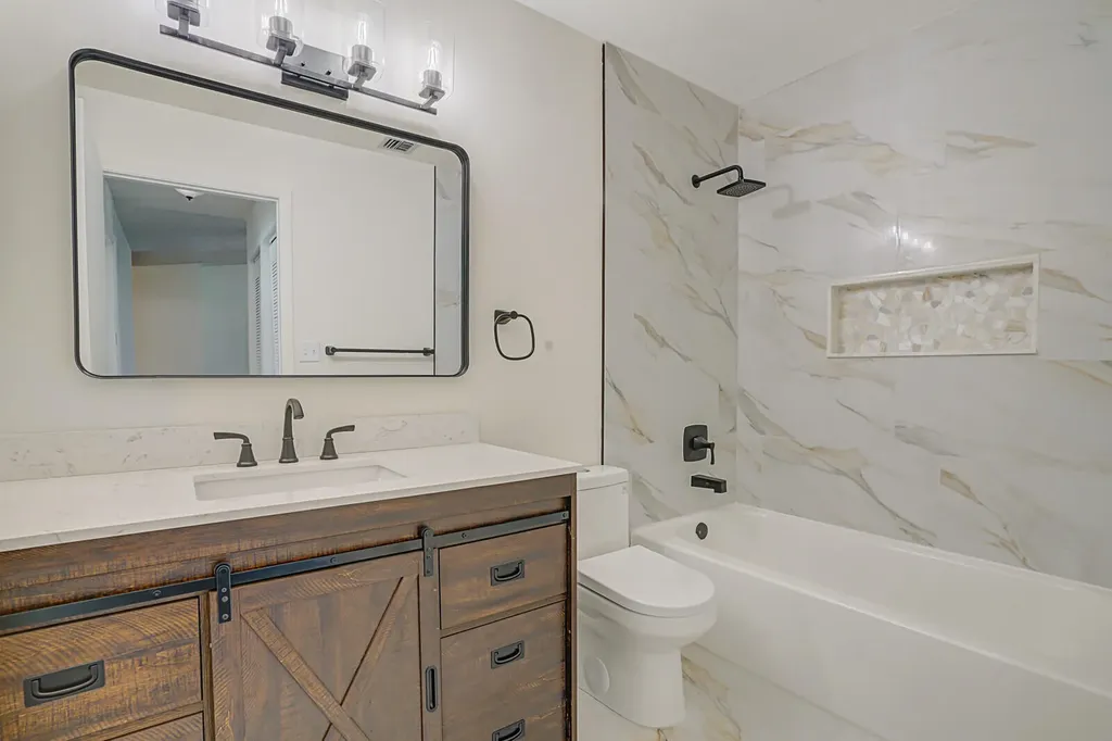 30 Kensington Lane Boynton Beach FL 33426