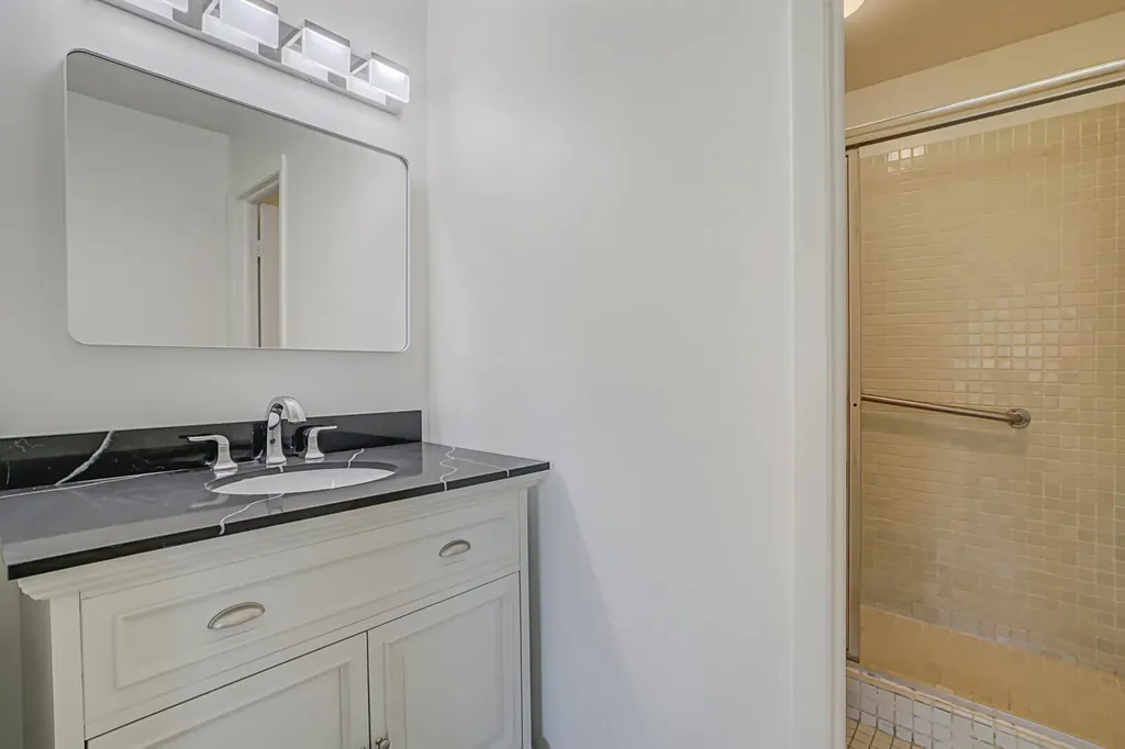 30 Kensington Lane Boynton Beach FL 33426