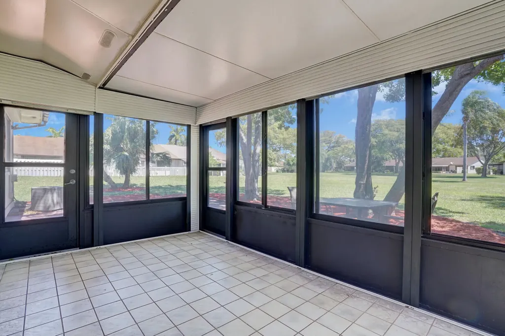 30 Kensington Lane Boynton Beach FL 33426