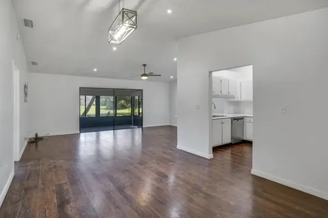 30 Kensington Lane Boynton Beach FL 33426