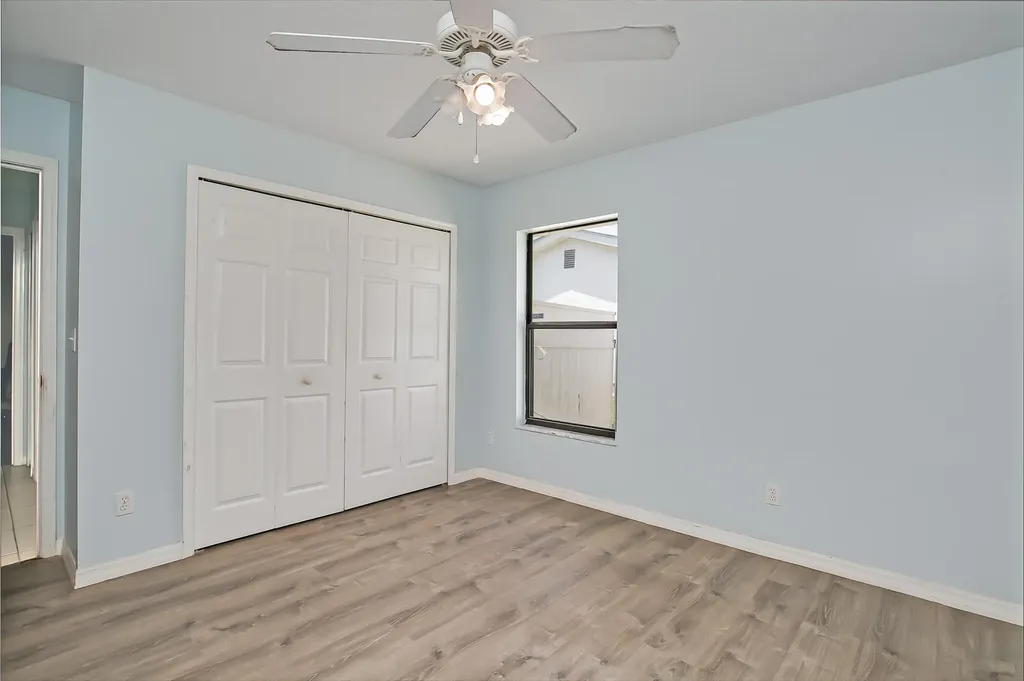 591 SE Chapman Avenue Port St Lucie FL 34984