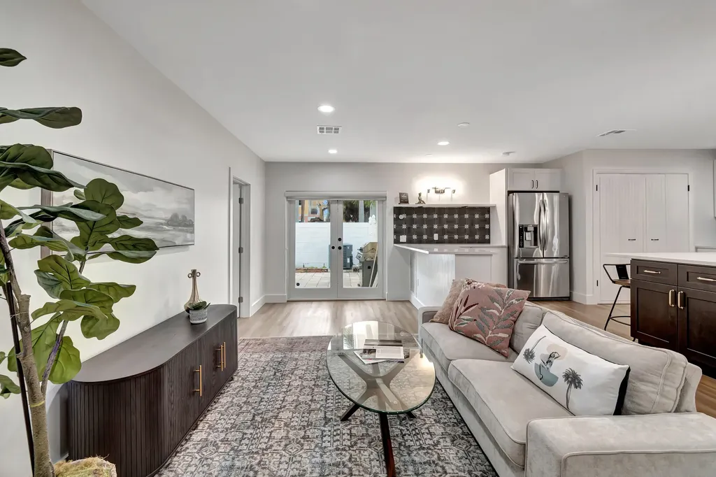 620 Las Palmas Park Boynton Beach FL 33435