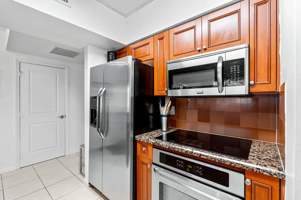 347 N New River Drive Drive E Fort Lauderdale FL 33301