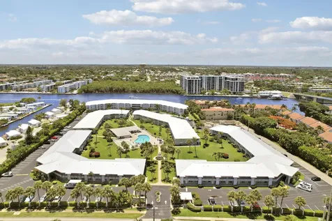 5540 N Ocean Boulevard Ocean Ridge FL 33435