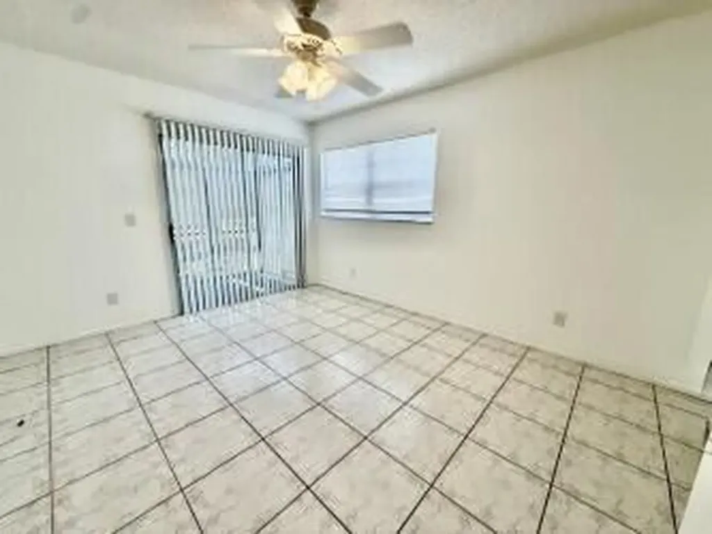 9 Lake Vista Trail Port St Lucie FL 34952