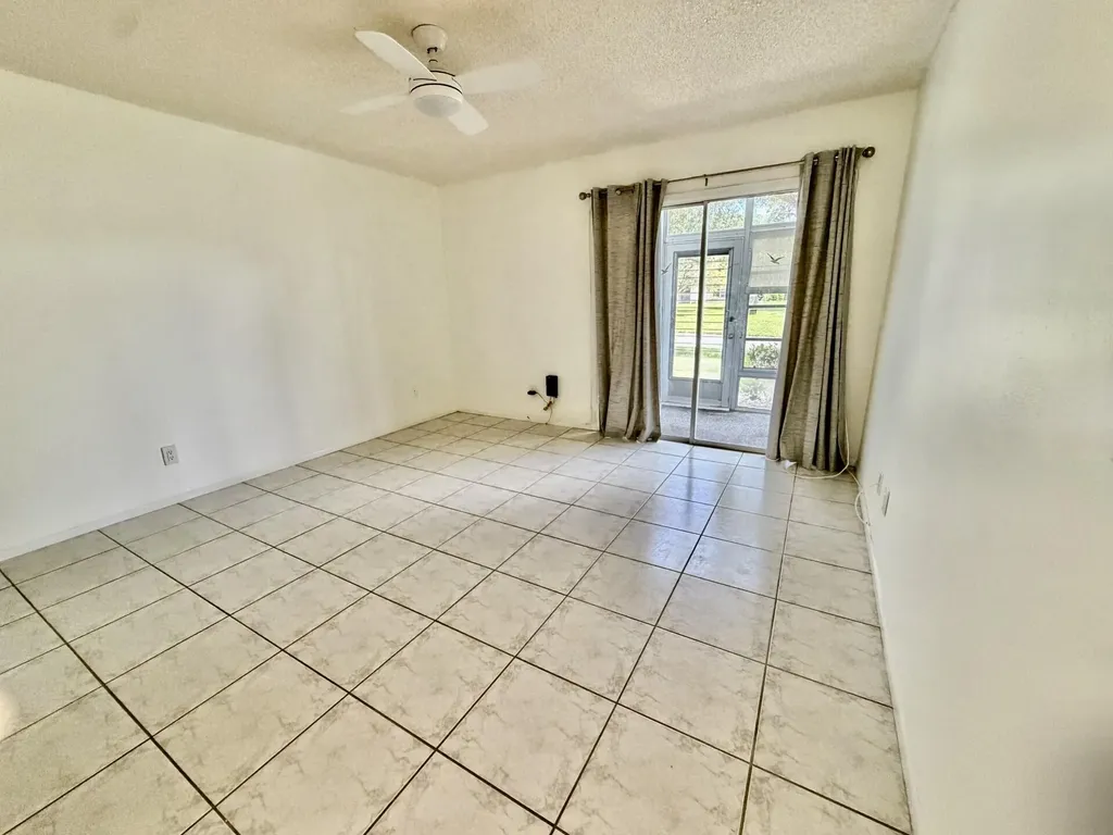 9 Lake Vista Trail Port St Lucie FL 34952