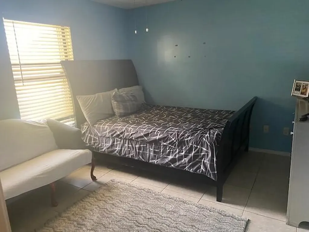 1165 SW Goodman Avenue Port St Lucie FL 34953