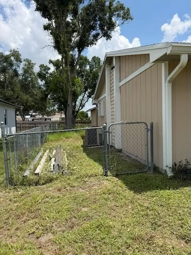 1165 SW Goodman Avenue Port St Lucie FL 34953