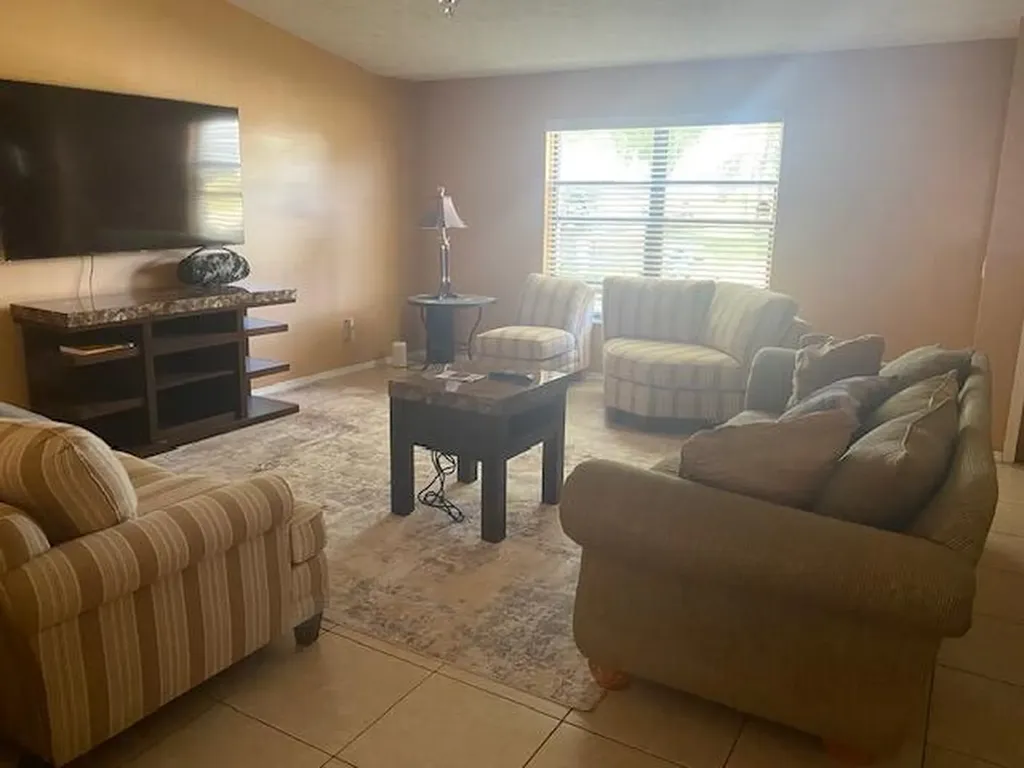 1165 SW Goodman Avenue Port St Lucie FL 34953