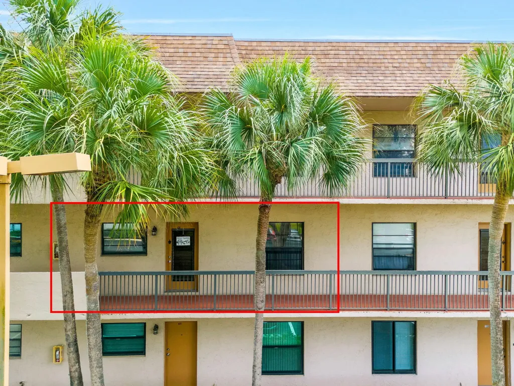 6095 N Sabal Palm Boulevard Tamarac FL 33319